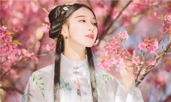 加乐镇供卵试管婴儿：助您实现家庭梦想的科学方案